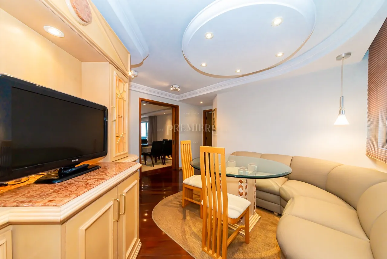Apartamento de 4 dormitorios con balcón, 265 m² y 2 plazas — photo 8