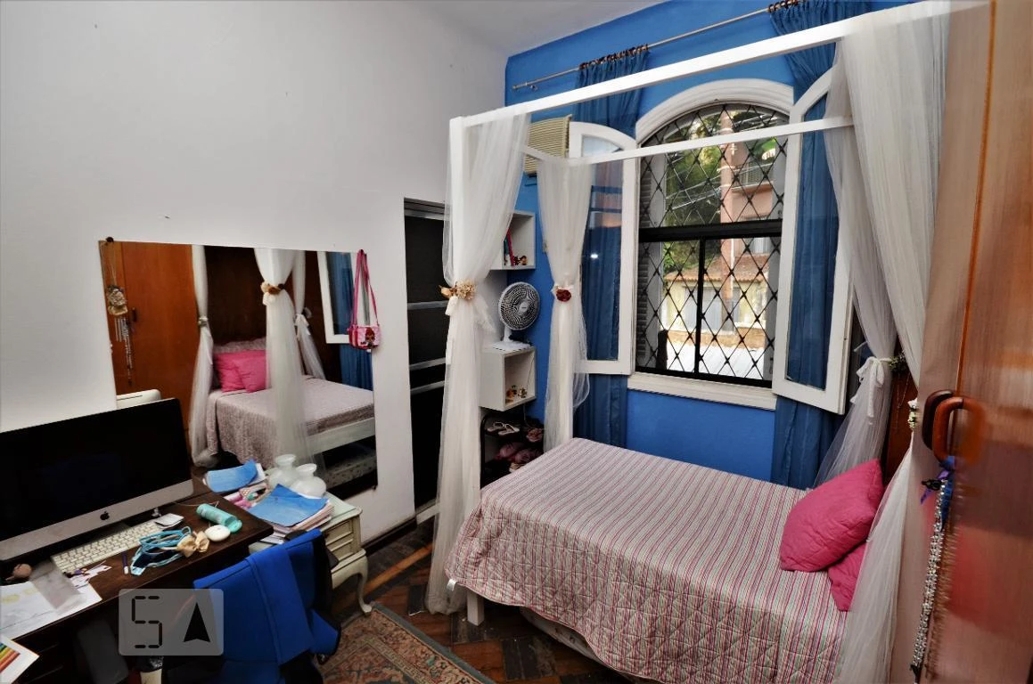 Орендний будинок на 450 м² з 4 спальнями, 2 суїти — photo 3