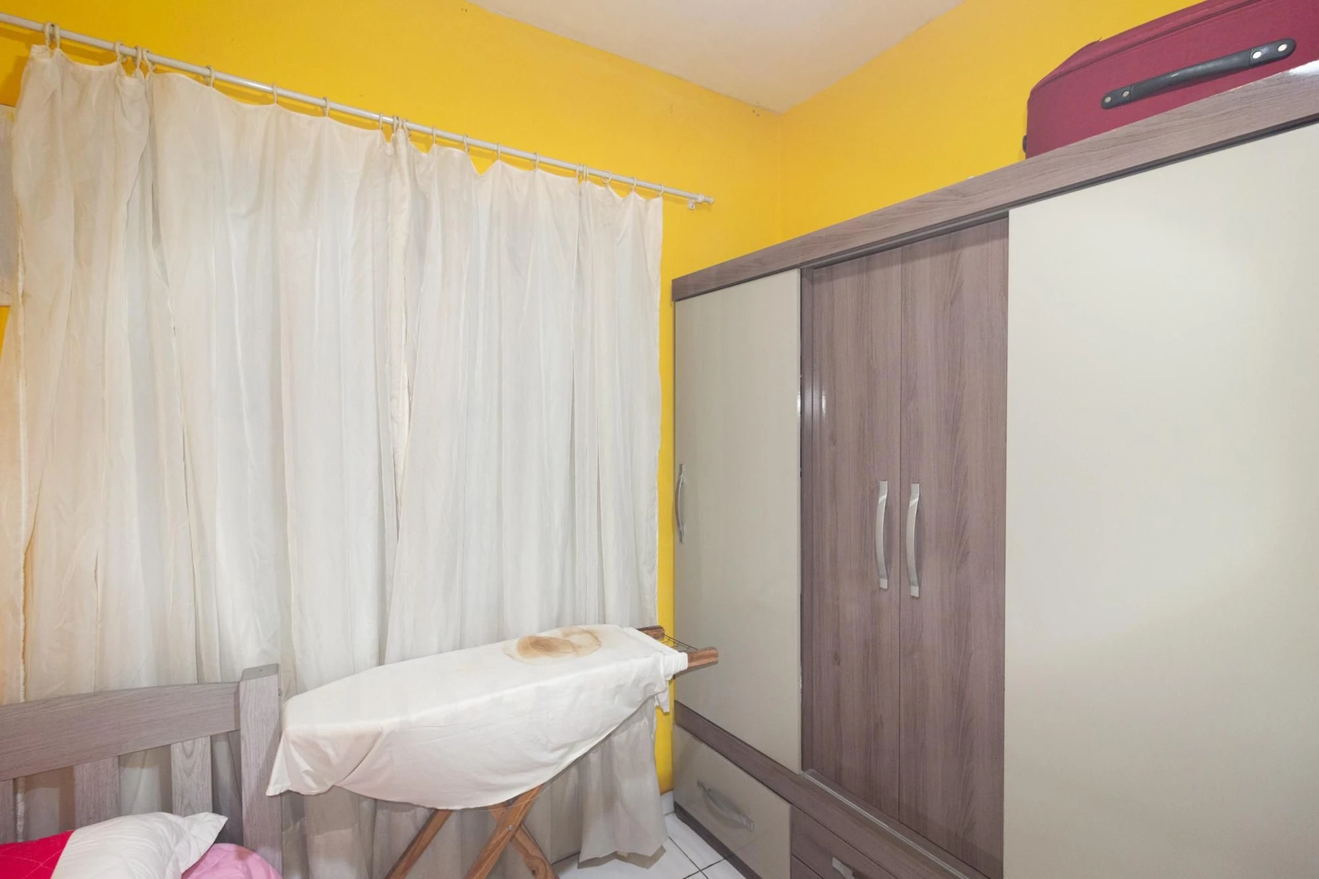 360 m² house with a home office and a garden — photo 12