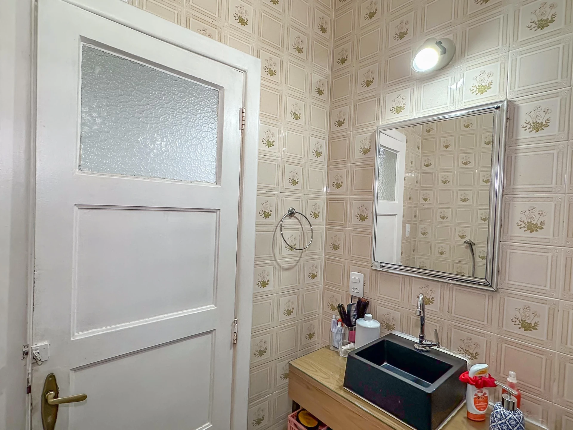 Furnished 2-bedroom apartment with a balcony — photo 5