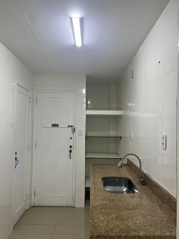 1-bedroom apartment with en-suite and closet on the 1st floor — photo 5