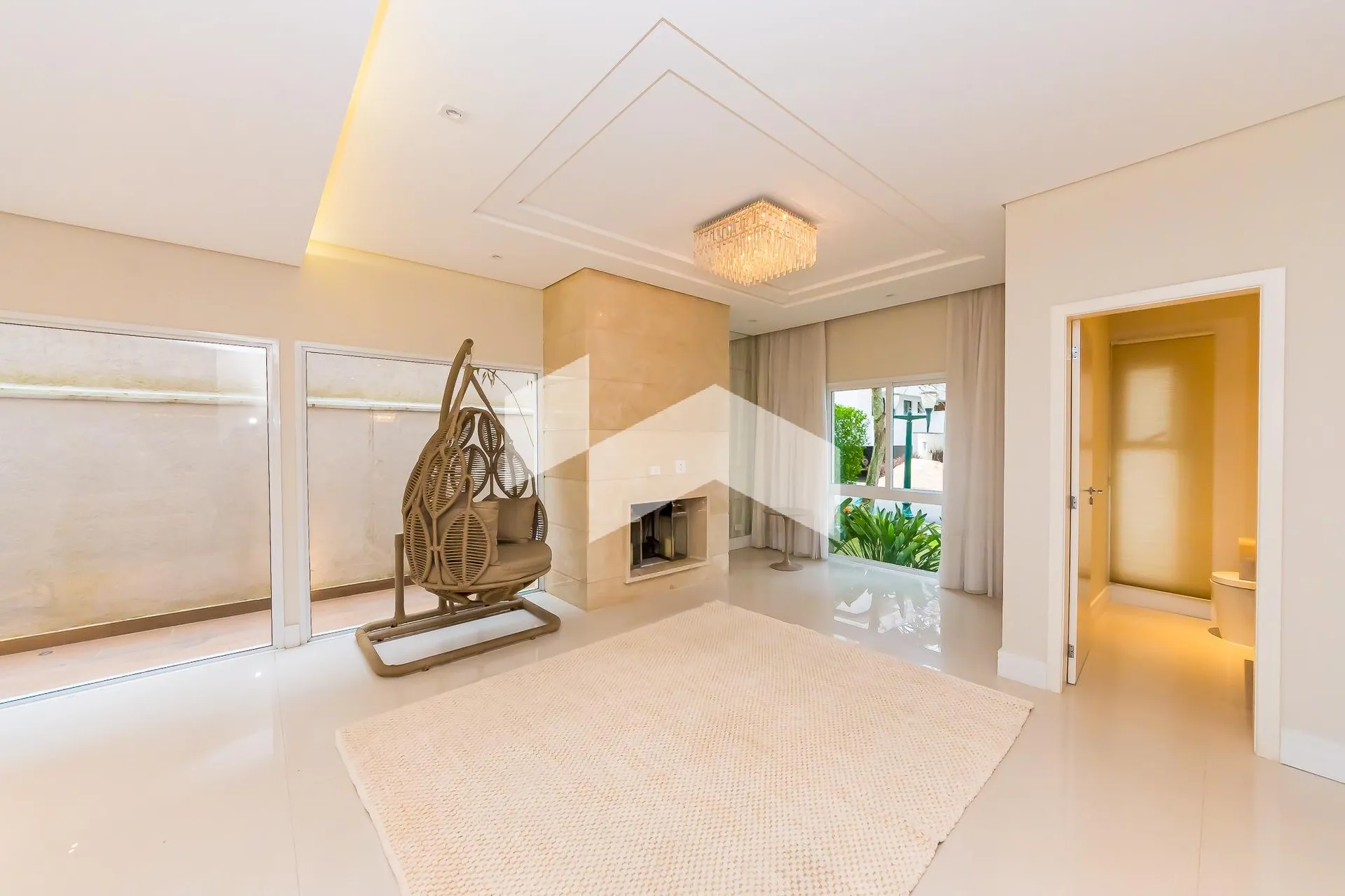 Unfurnished house with 4 en-suite bedrooms and 7 baths — photo 5