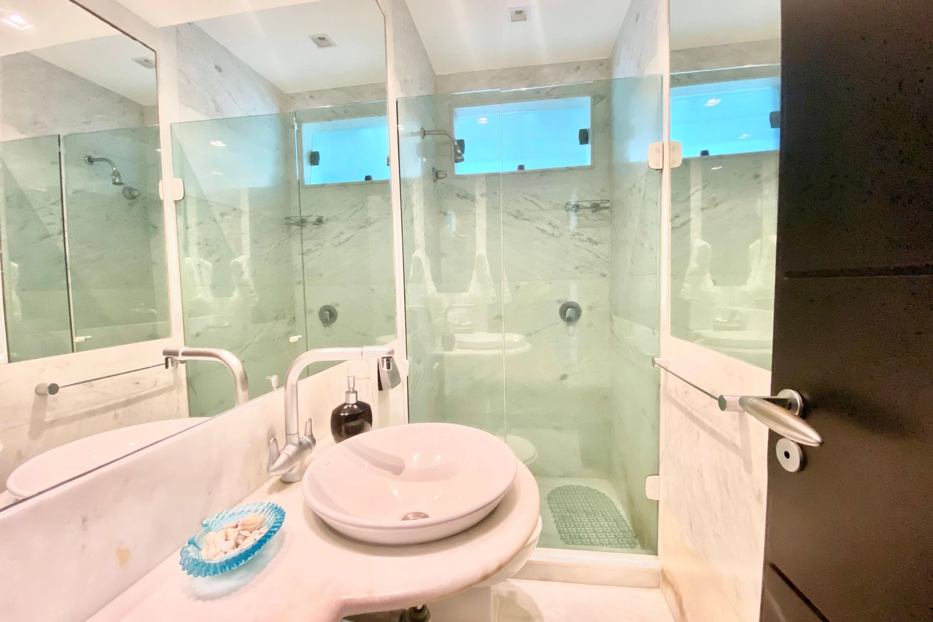 Vista al agua y 2 dormitorios: departamento de 129 m² — photo 15