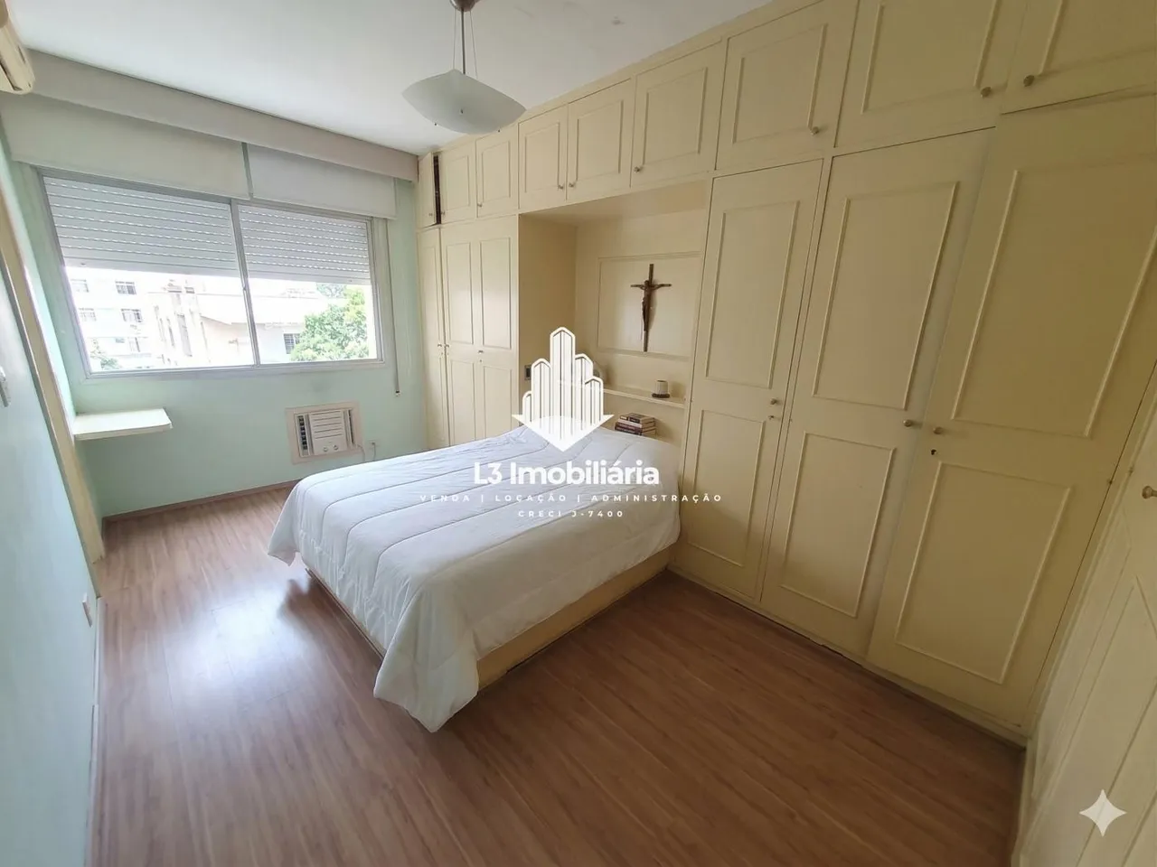 Furnished apartment with 4 bedrooms, 2 bathrooms, 2 parking — photo 3