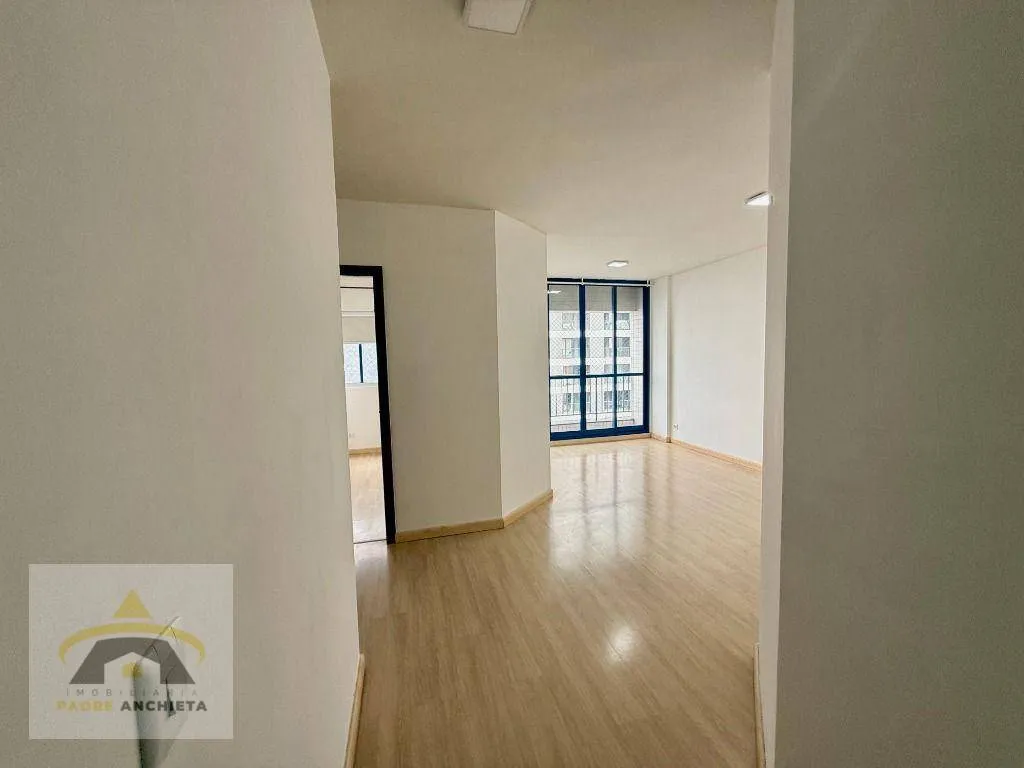 Apartamento de 3 dormitorios con balcón — photo 2