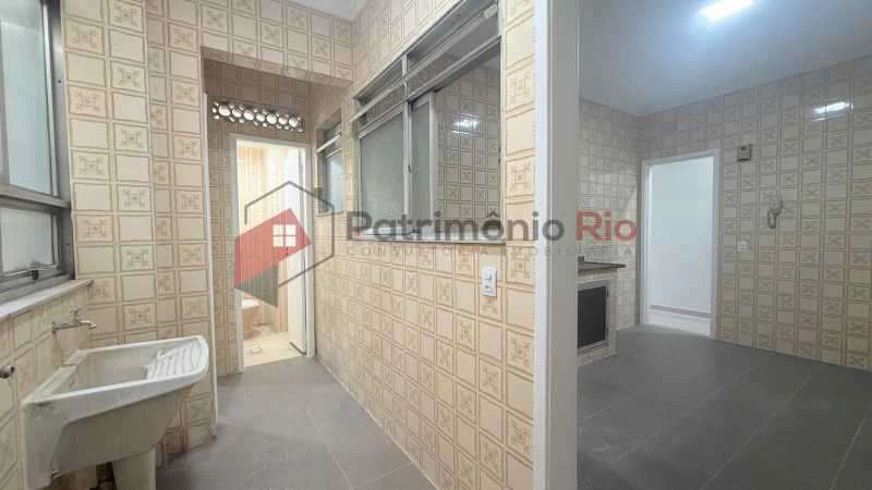 2-bedroom apartment with balcony and 2 bathrooms — photo 19