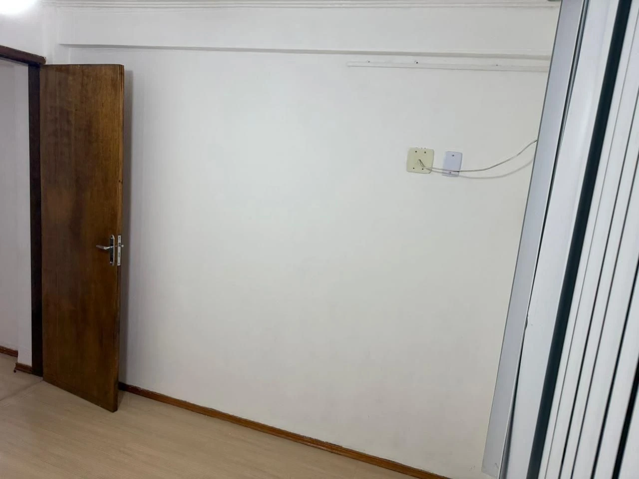 2-bedroom apartment with 1 bathroom and 1 parking spot — photo 9