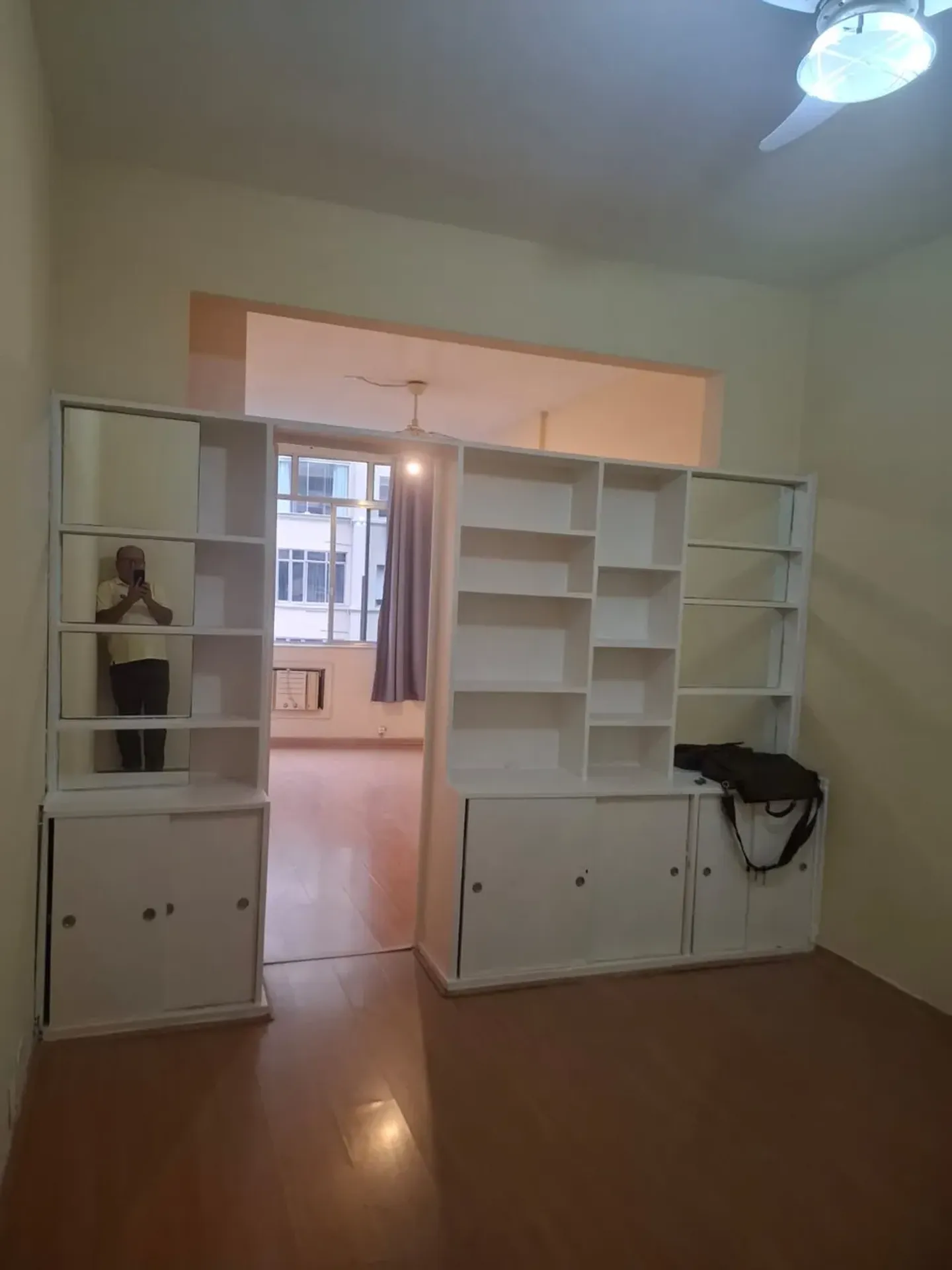 Apartment on the 5th floor with wood or laminate floors — photo 5
