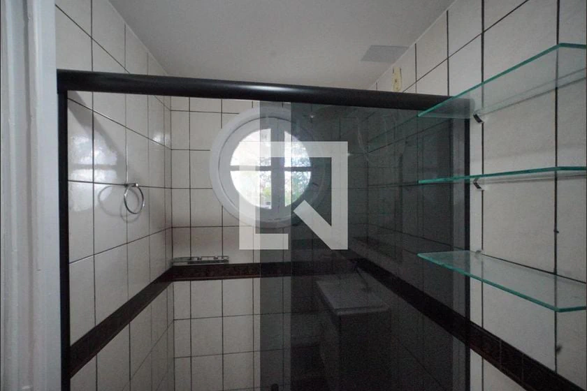 Furnished house, 350 m², with a glass-enclosed balcony — photo 30