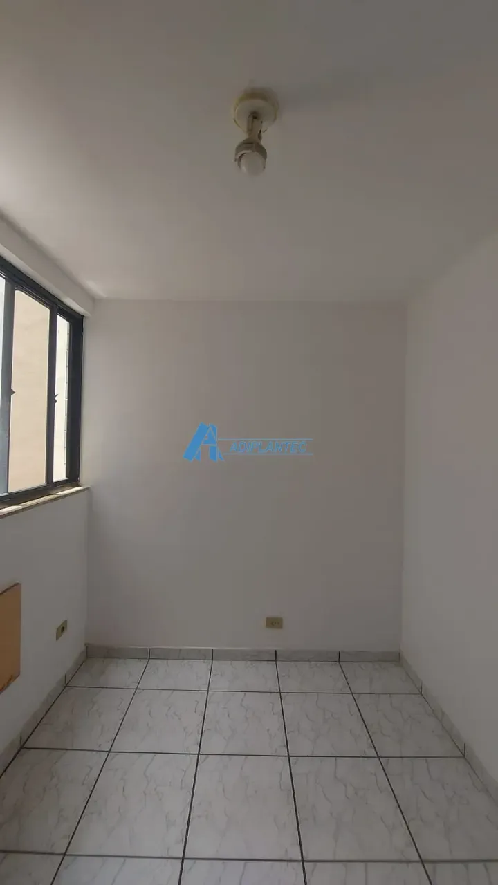 Apartment with 3 bedrooms, 1 bathroom and parking — photo 12