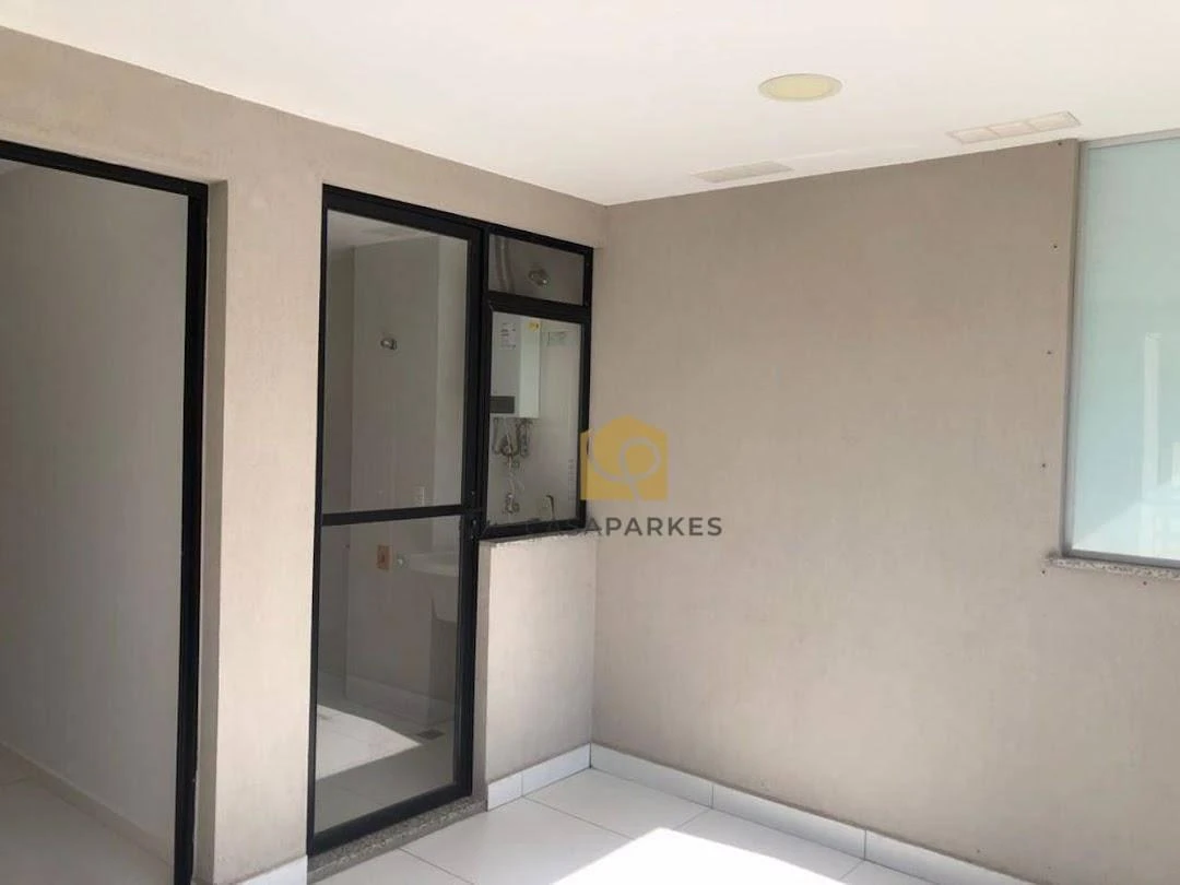 Unfurnished apartment with 3 bedrooms and balcony grill — photo 22