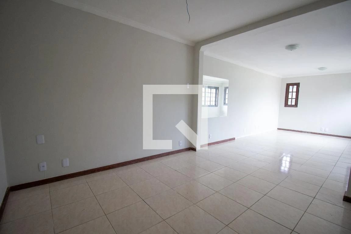 4-bedroom house with a private pool in Rio de Janeiro — photo 39