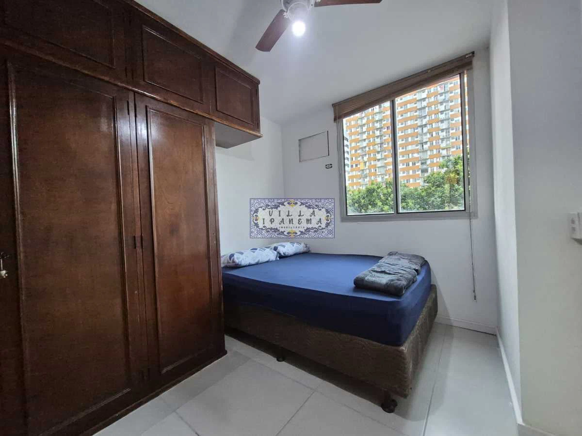 Furnished 2-bedroom apartment with private barbecue — photo 14