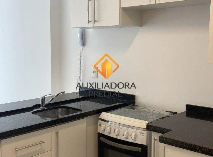 Apartamento de 1 quarto com cozinha aberta e varanda — photo 3