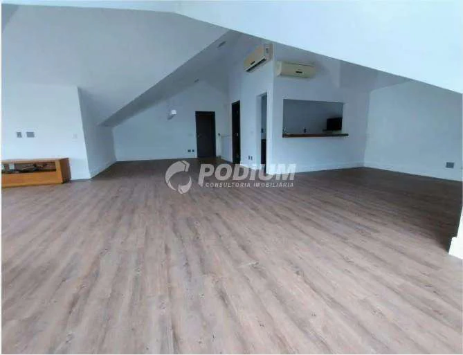 Casa mobiliada com 5 suítes e 13 banheiros — photo 26