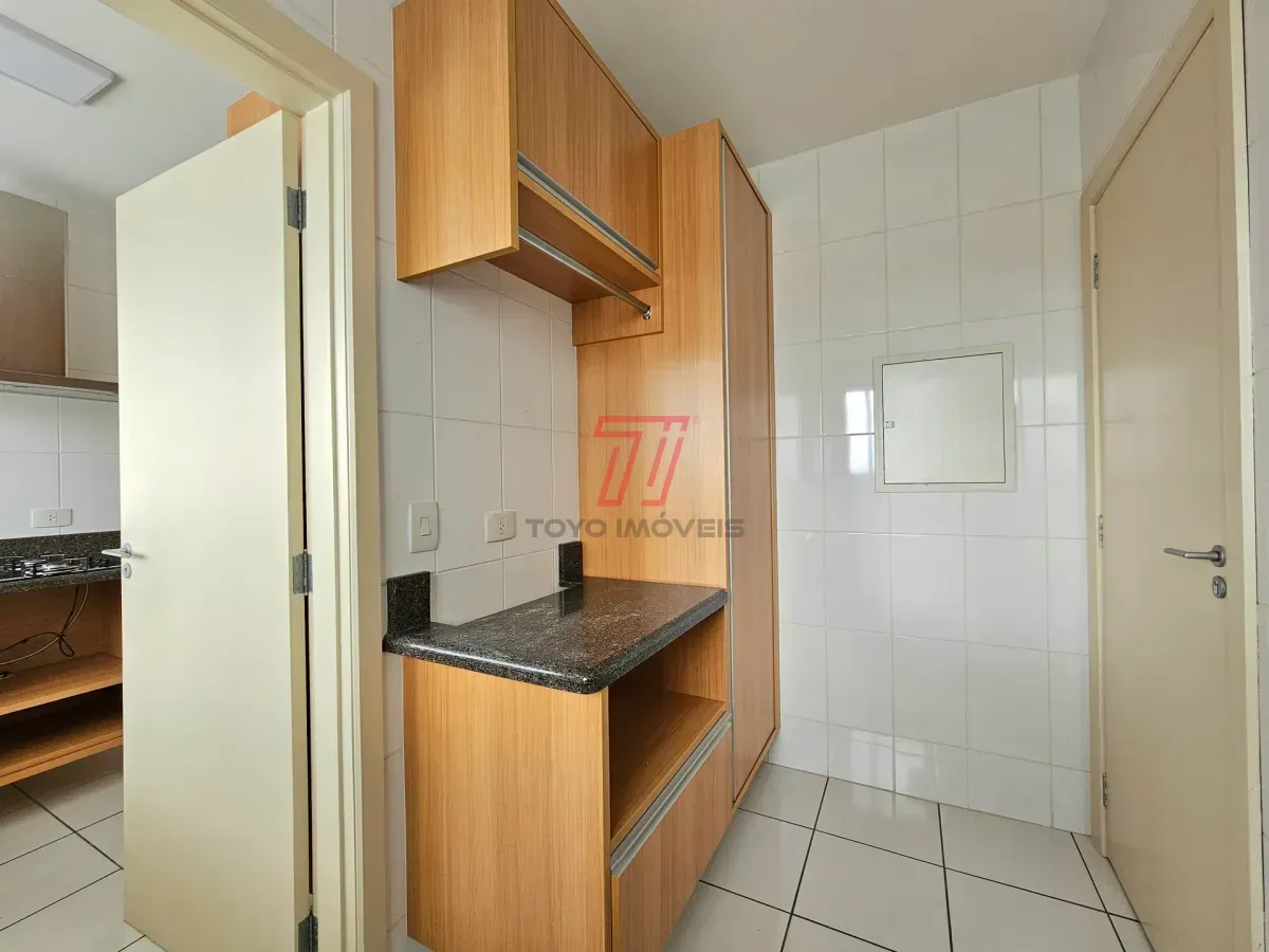 Rental apartment with 3 bedrooms and a balcony — photo 25