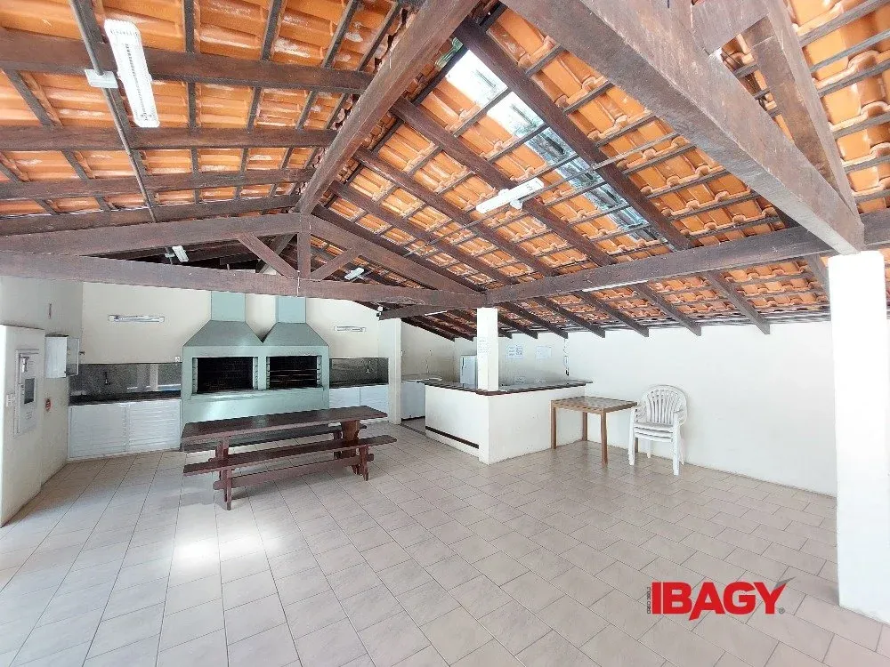 Квартира з 1 спальнею та паркуванням на 36 м² — photo 2