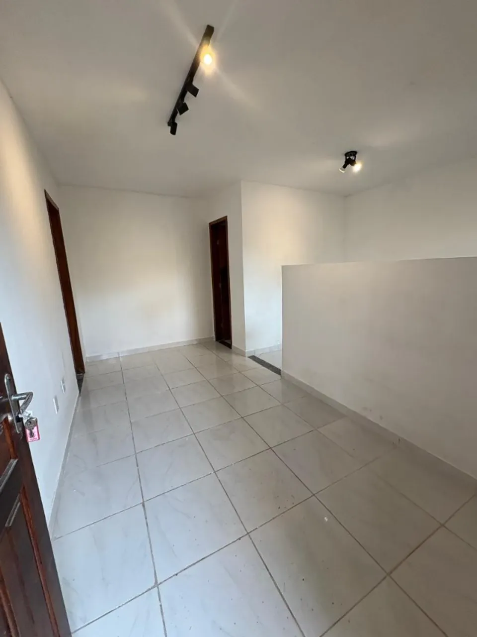 1-bedroom apartment with air conditioning and glass shower — photo 6