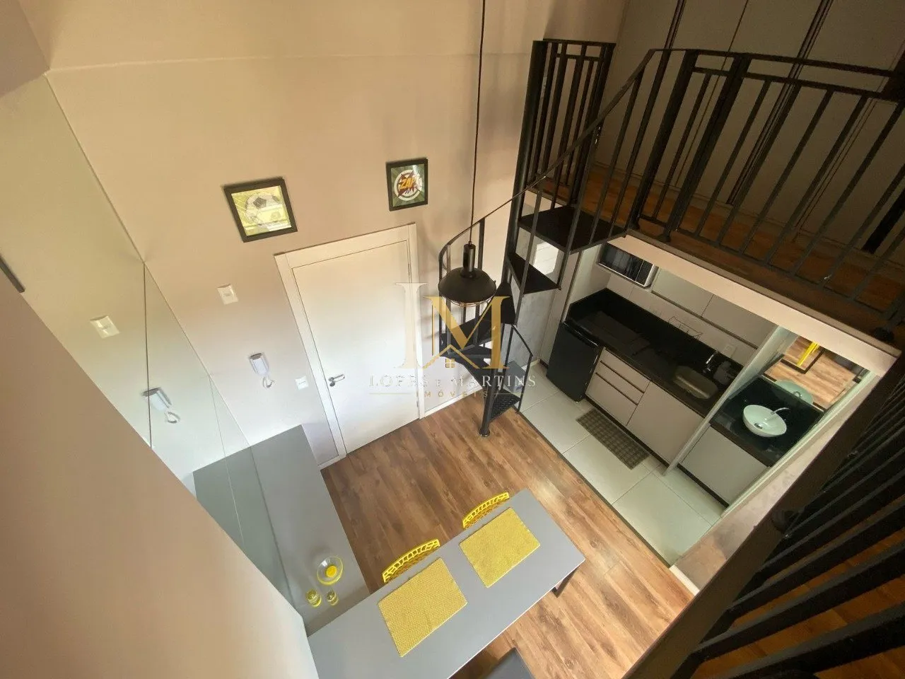 Furnished 1-bedroom apartment with 32 m² and balcony — photo 18
