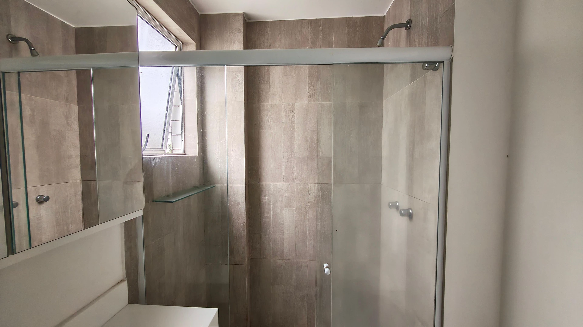 Apartment, 75 m², with a glass-enclosed balcony — photo 31