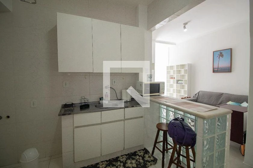 1-bedroom apartment with an open electric kitchen — photo 6