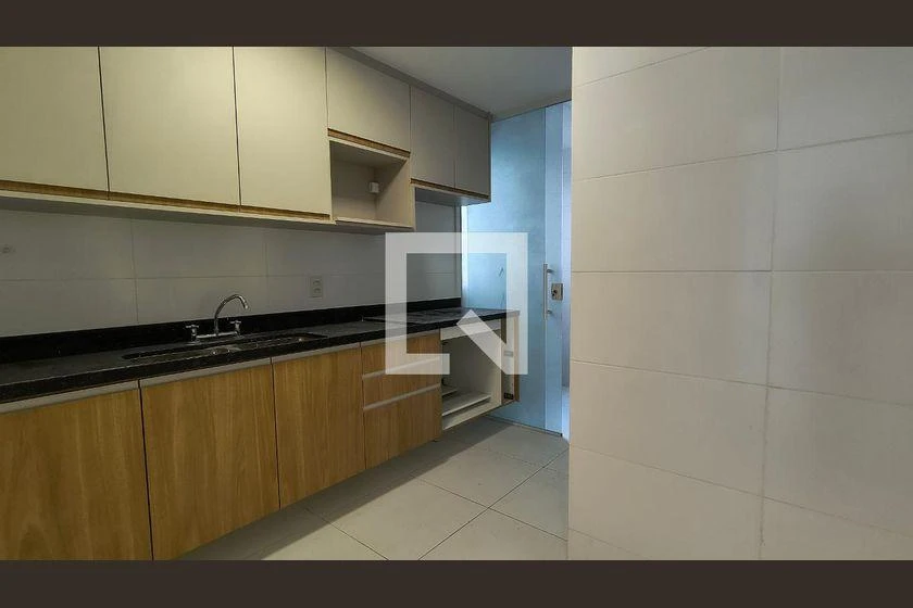 Apartamento com 3 suítes, 5 banheiros e 328 m² — photo 7