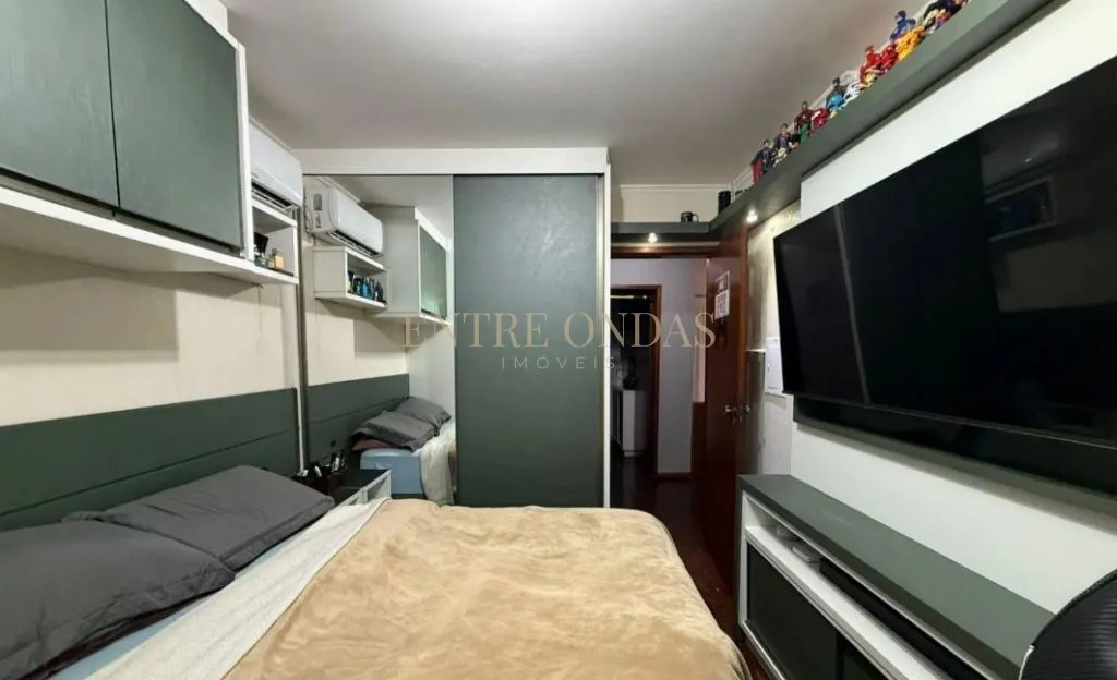 400 m² house with a private pool and a dishwasher — photo 27