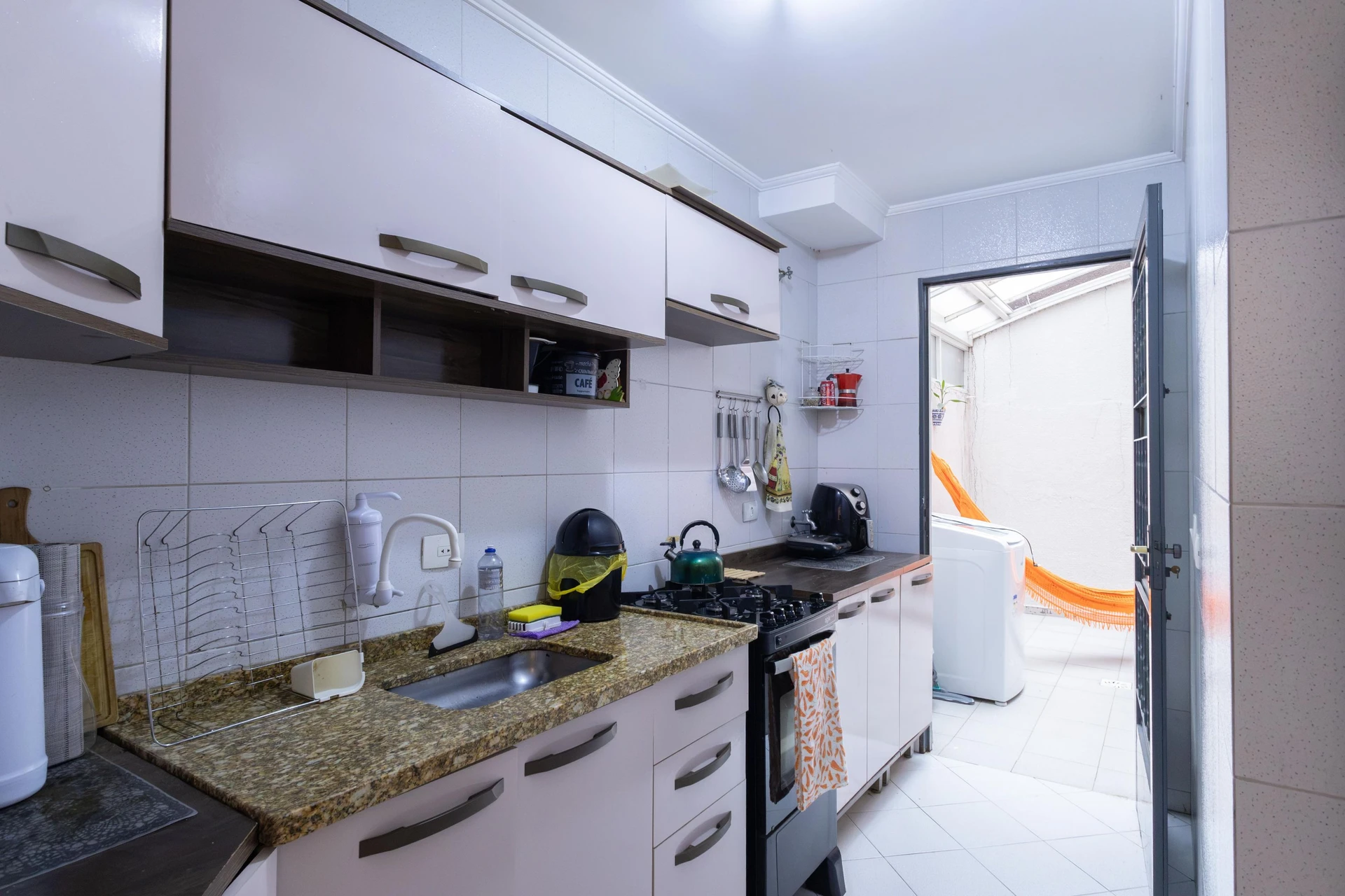Washing machine in a 3-bedroom apartment, 53 m² — photo 6