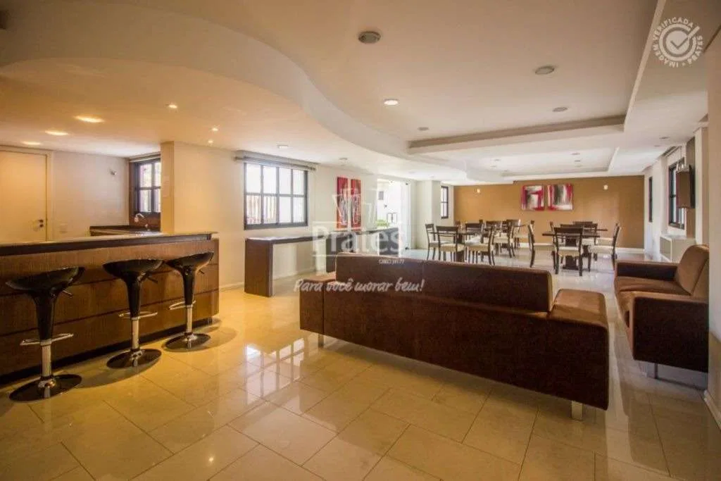 3-bedroom apartment with a bathtub — photo 22