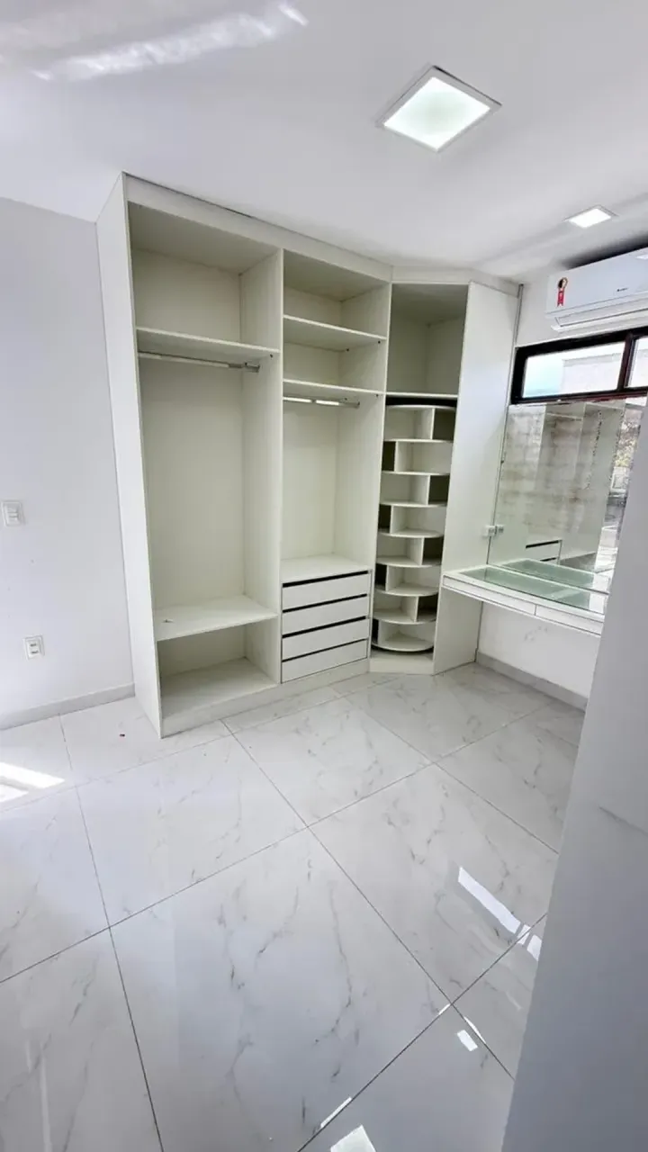 4-bedroom house with floor-to-ceiling windows in João Pessoa — photo 2