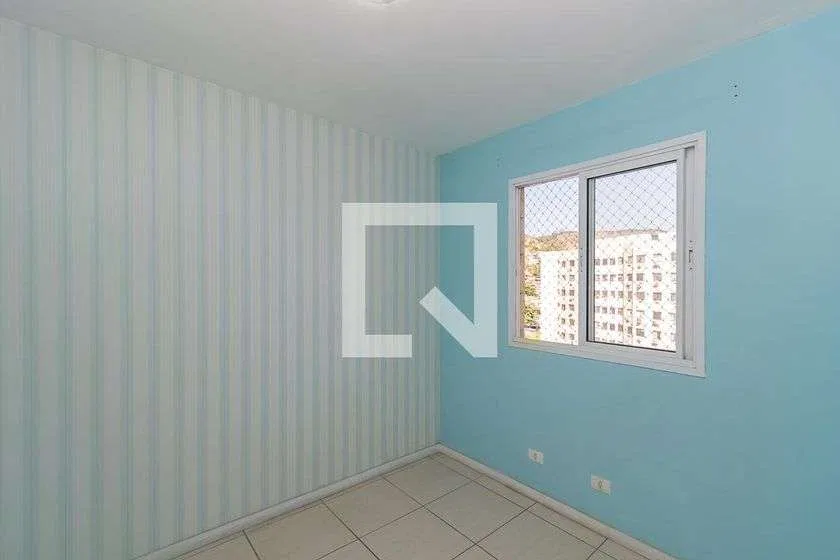 64 m² apartment with 3 bedrooms and open-plan kitchen — photo 10