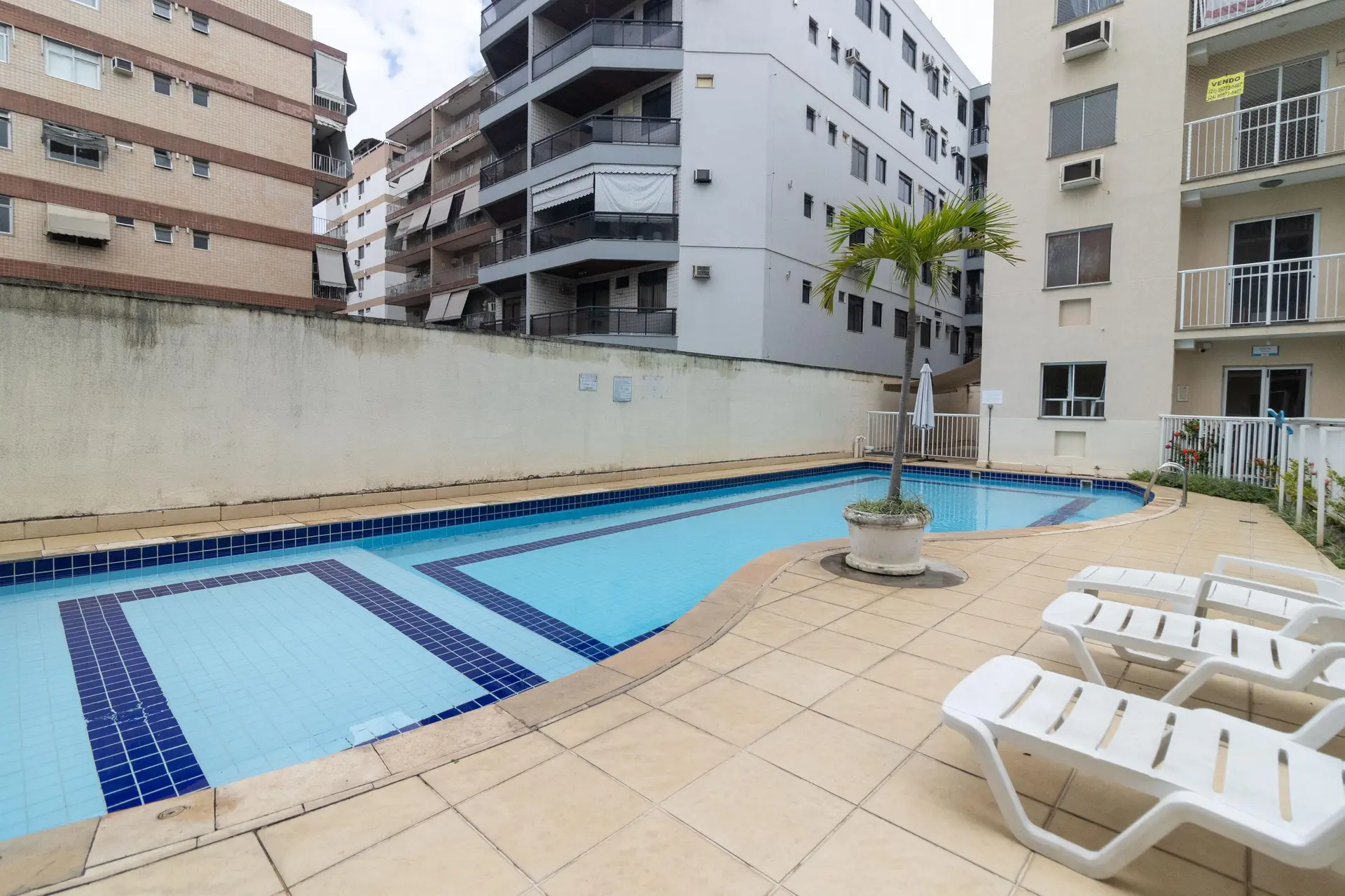 Furnished 2-bedroom apartment with balcony — photo 5