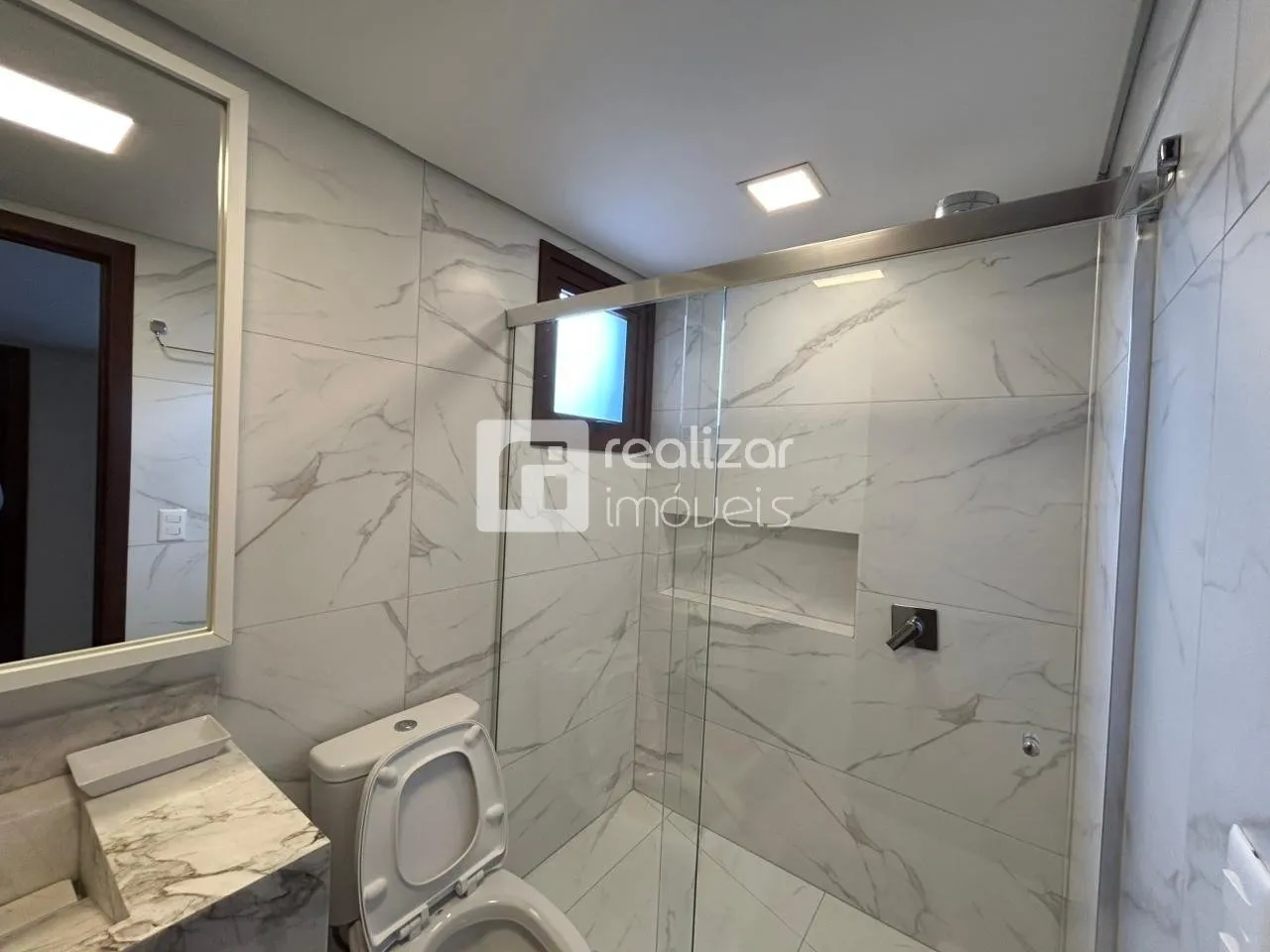Casa mobiliada com 7 quartos e jardim privativo — photo 22