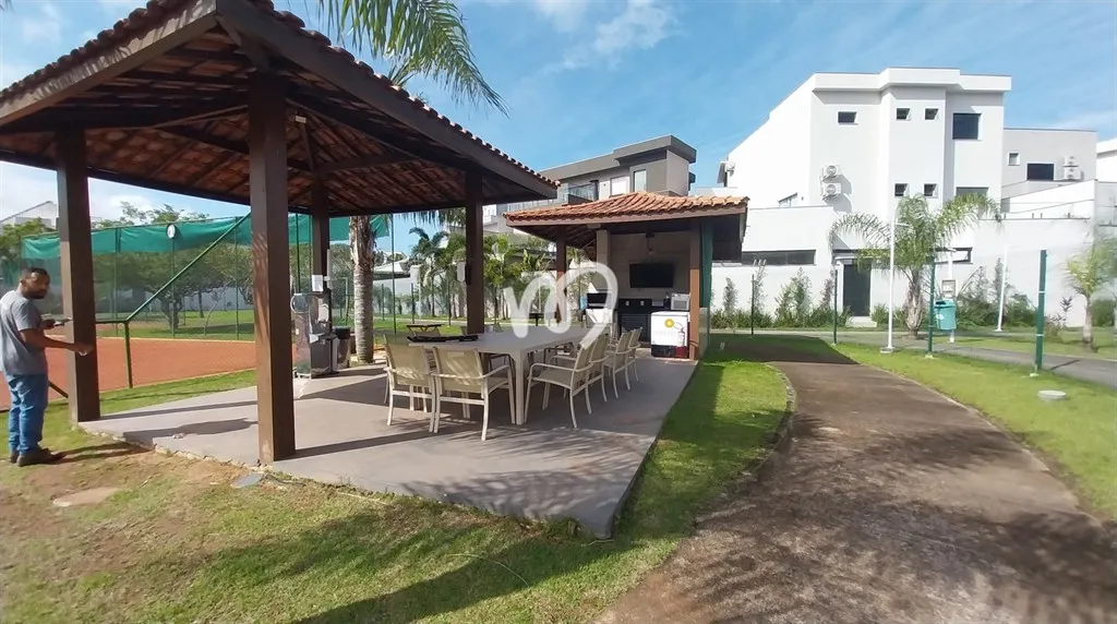 Casa mobiliada com 4 quartos e 5 banheiros, piscina — photo 34
