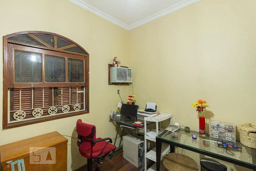 House with 6 bedrooms and 480 m², 6 bathrooms — photo 17