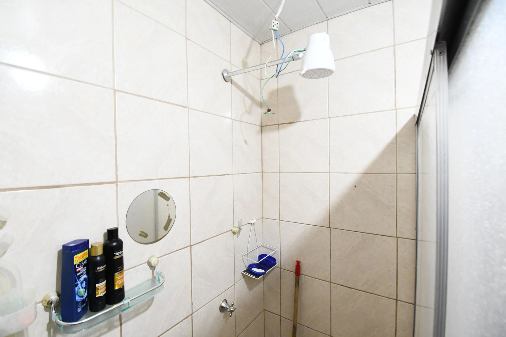 Casa de 55 m² con lavadora y balcón cerrado con vidrio — photo 36