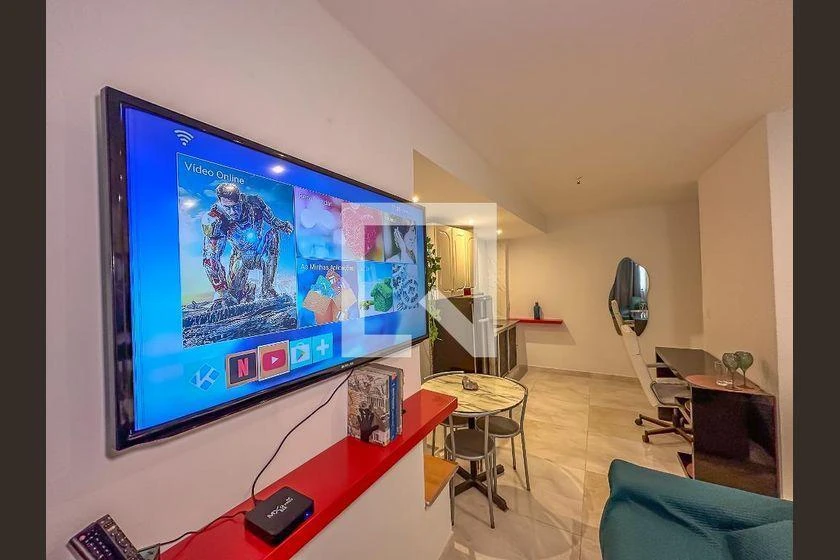Monoambiente con espacio de home office en Rio de Janeiro — photo 6
