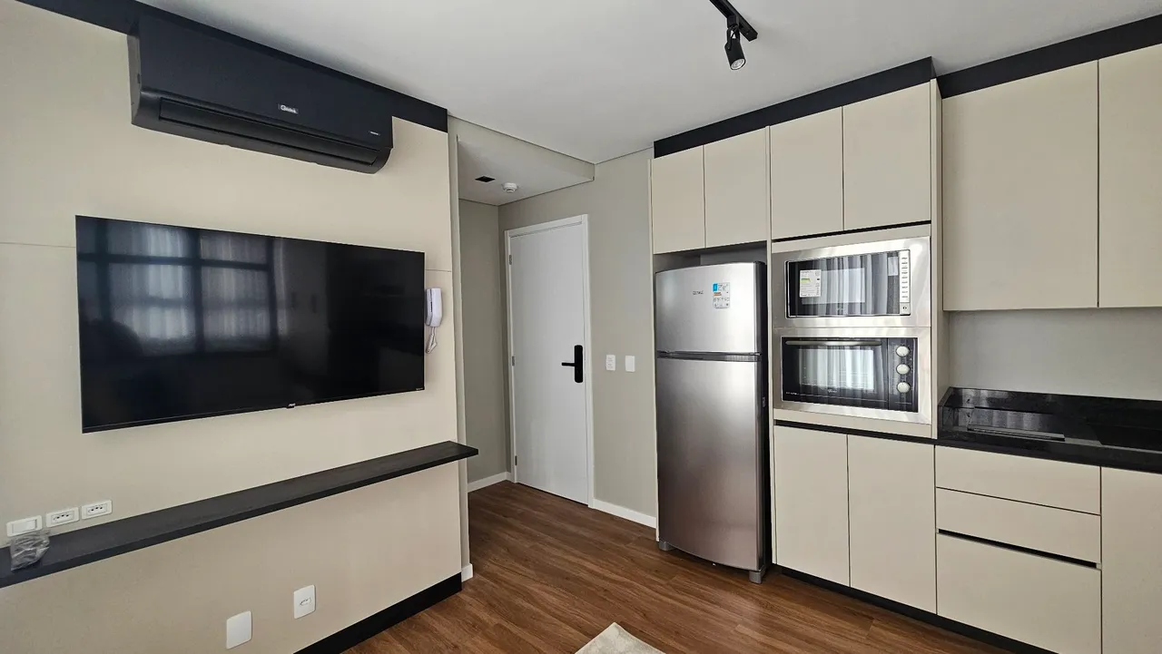 Estúdio mobiliado com varanda envidraçada e 34 m² — photo 11