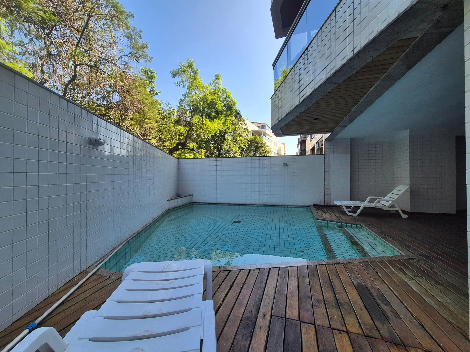 Apartamento mobiliado com 2 quartos e varanda — photo 24