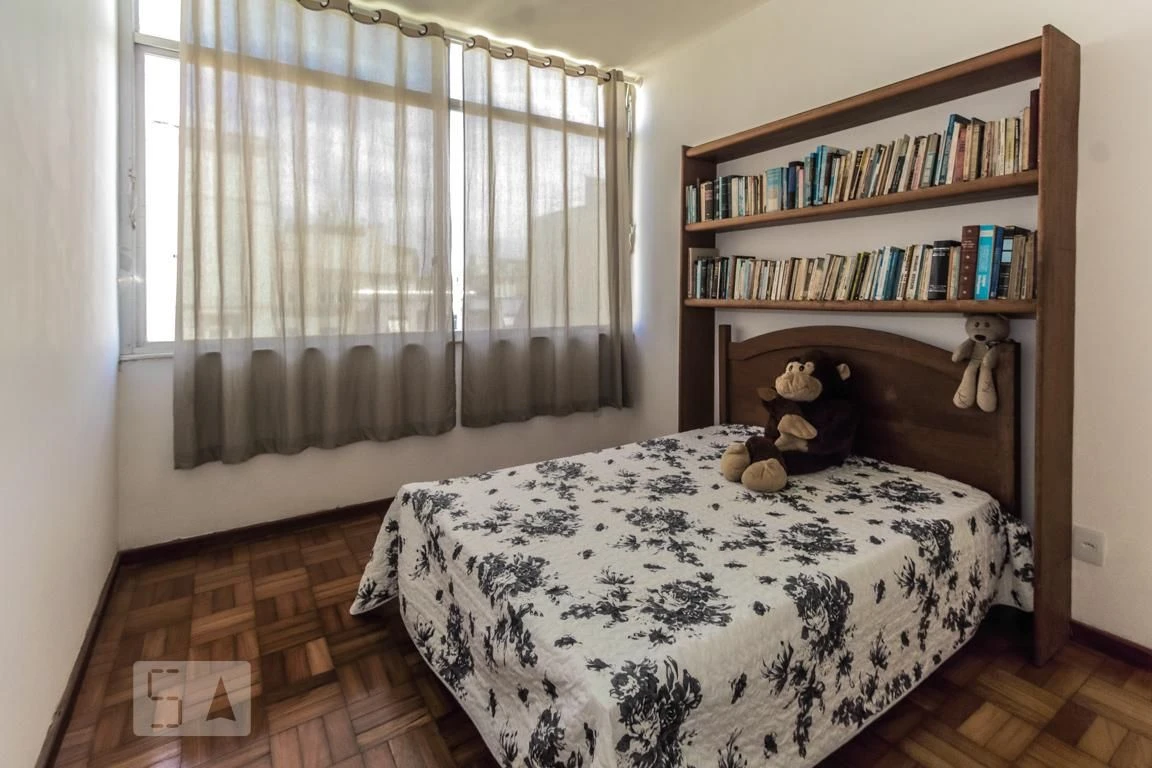Furnished 4-bedroom apartment with 3 bathrooms — photo 3