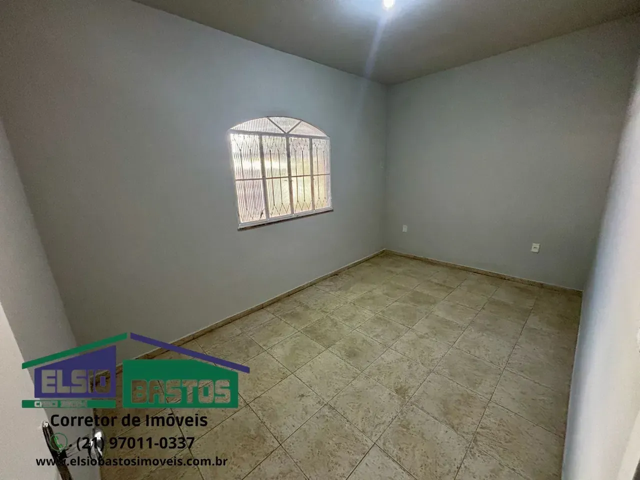 Linear house with 2 bedrooms and 1 bathroom plus 5 parking — photo 3