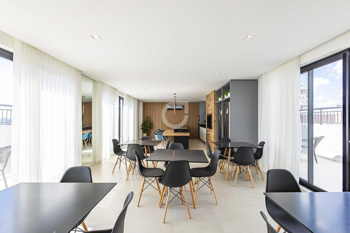 Apartment with 2 bedrooms and an open-plan kitchen — photo 22