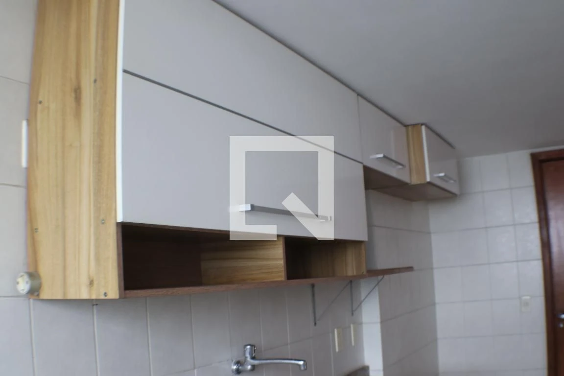 3-bedroom apartment with suite and gourmet balcony — photo 36