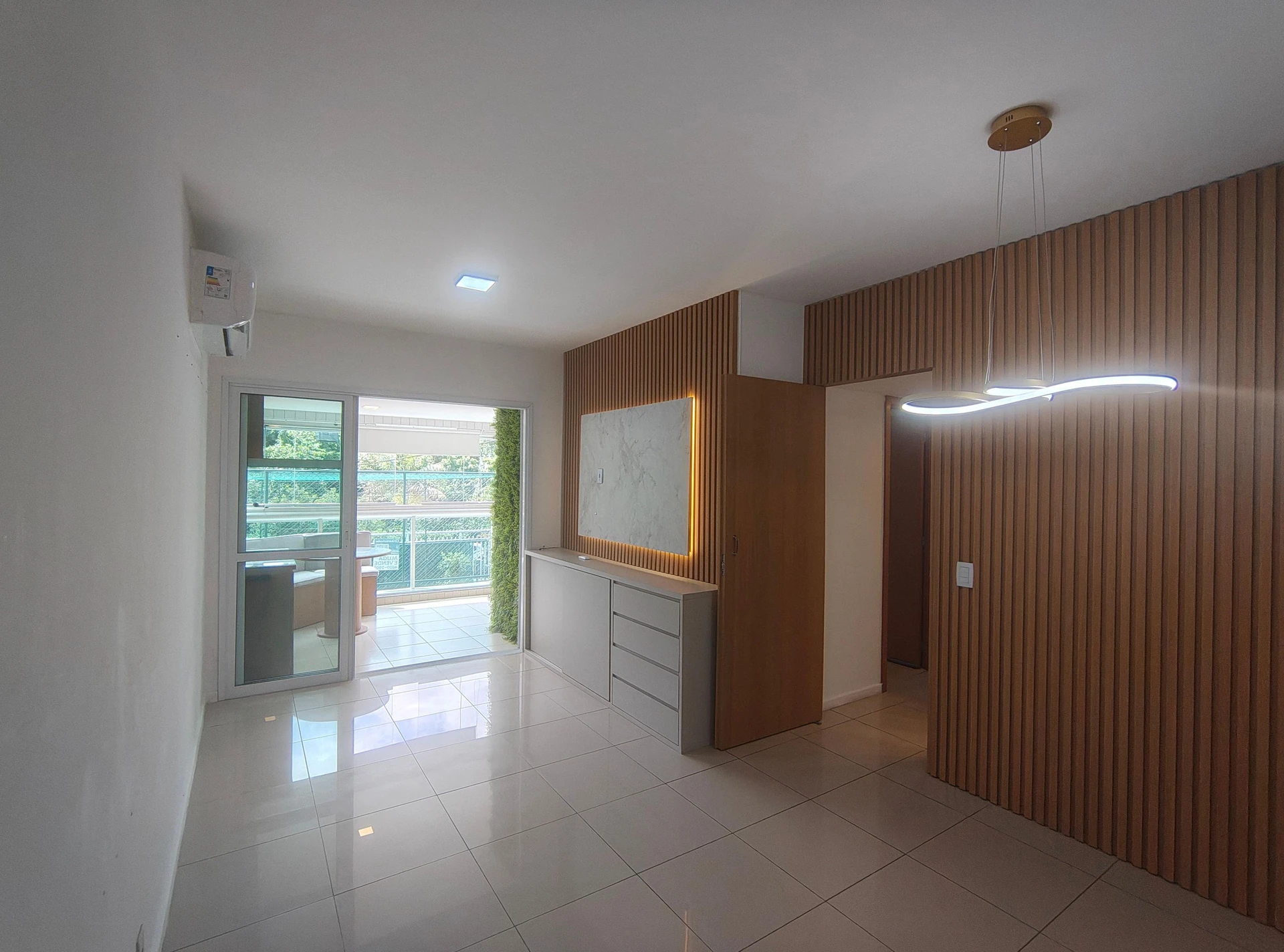 Rental apartment with 3 bedrooms and enclosed balcony — photo 5