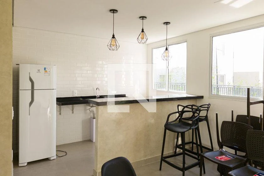 2-bedroom apartment with a home office — photo 40