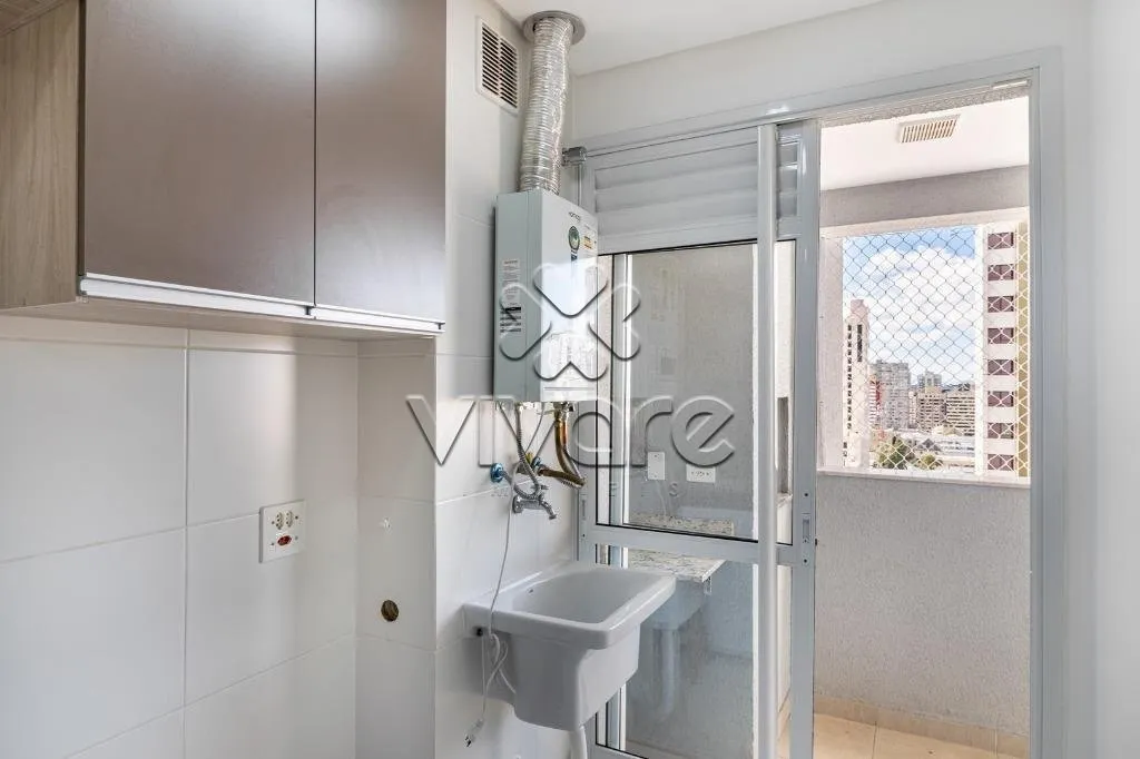 One-bedroom apartment with a grill on the balcony — photo 4