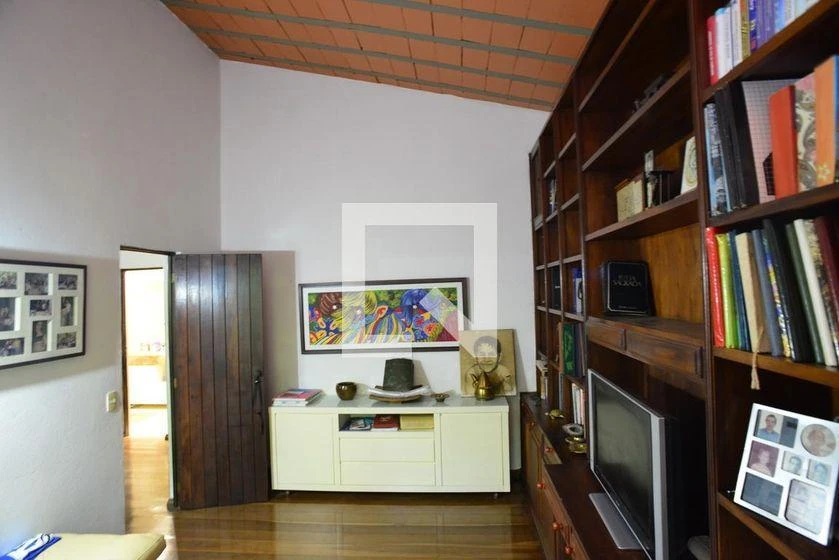 House, 530 m², with a home office — photo 19