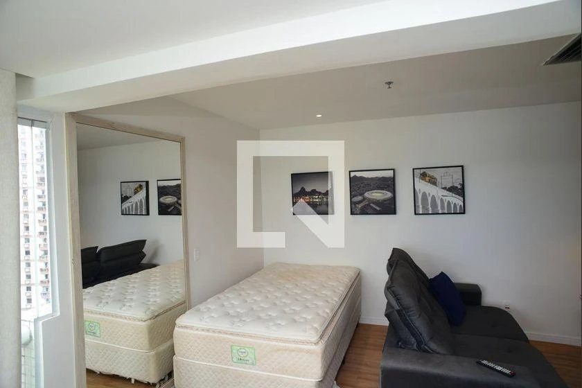 Rental apartment with 1 bedroom and 52 m² — photo 4