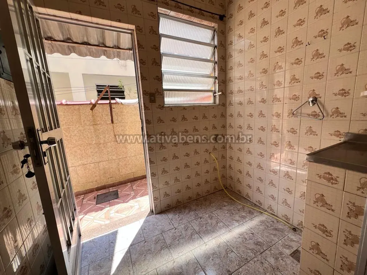 Casa sem mobília com 2 quartos e churrasqueira — photo 18