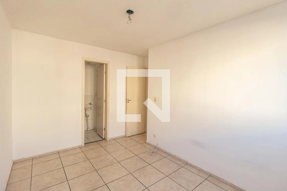 Apartamento com 2 quartos e suíte com banheiro — photo 30